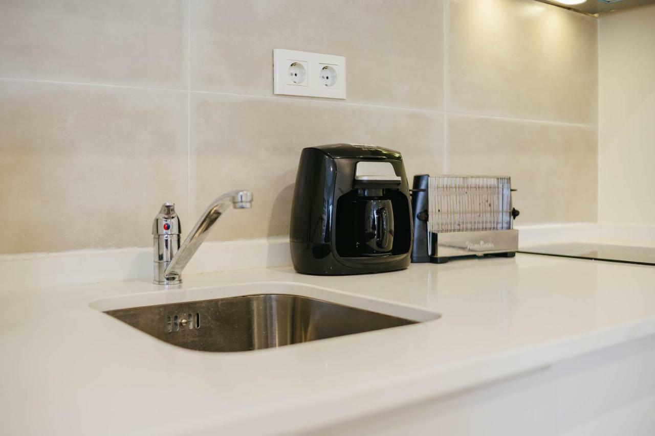 Rent4Rest Lisbon Downtown Tiny Studio Apartments Exterior foto